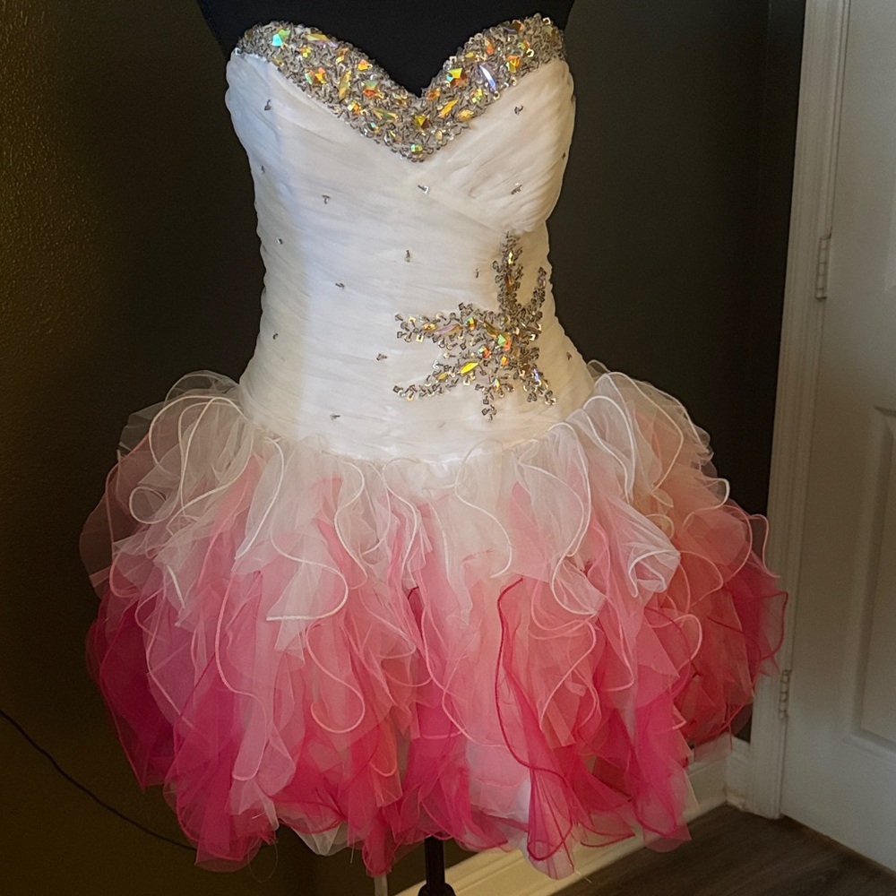 Glamorous White and Pink Strapless Prom Dress
Runs small